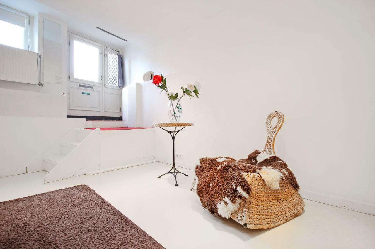 Romantic Jordaan Canalsuite Near Anne Frank House Амстердам Екстериор снимка